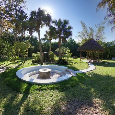 Jupiter Waterfalls - Newly Updated - Tiki Hut, Fire Pit, Kitchen, Pool Heater And More Ngoại thất bức ảnh
