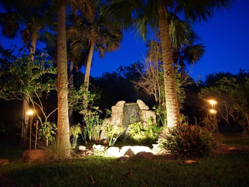 Jupiter Waterfalls - Newly Updated - Tiki Hut, Fire Pit, Kitchen, Pool Heater And More Ngoại thất bức ảnh