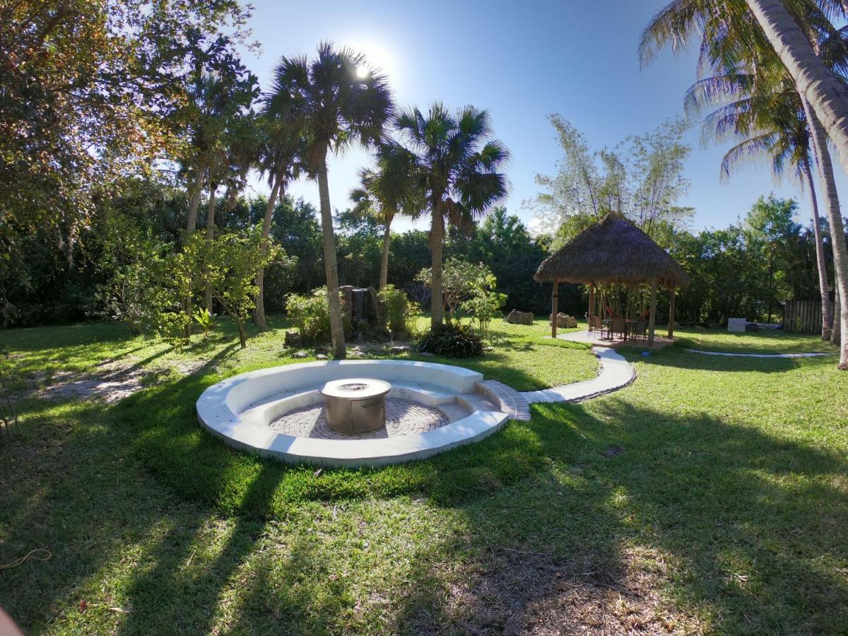 Jupiter Waterfalls - Newly Updated - Tiki Hut, Fire Pit, Kitchen, Pool Heater And More Ngoại thất bức ảnh