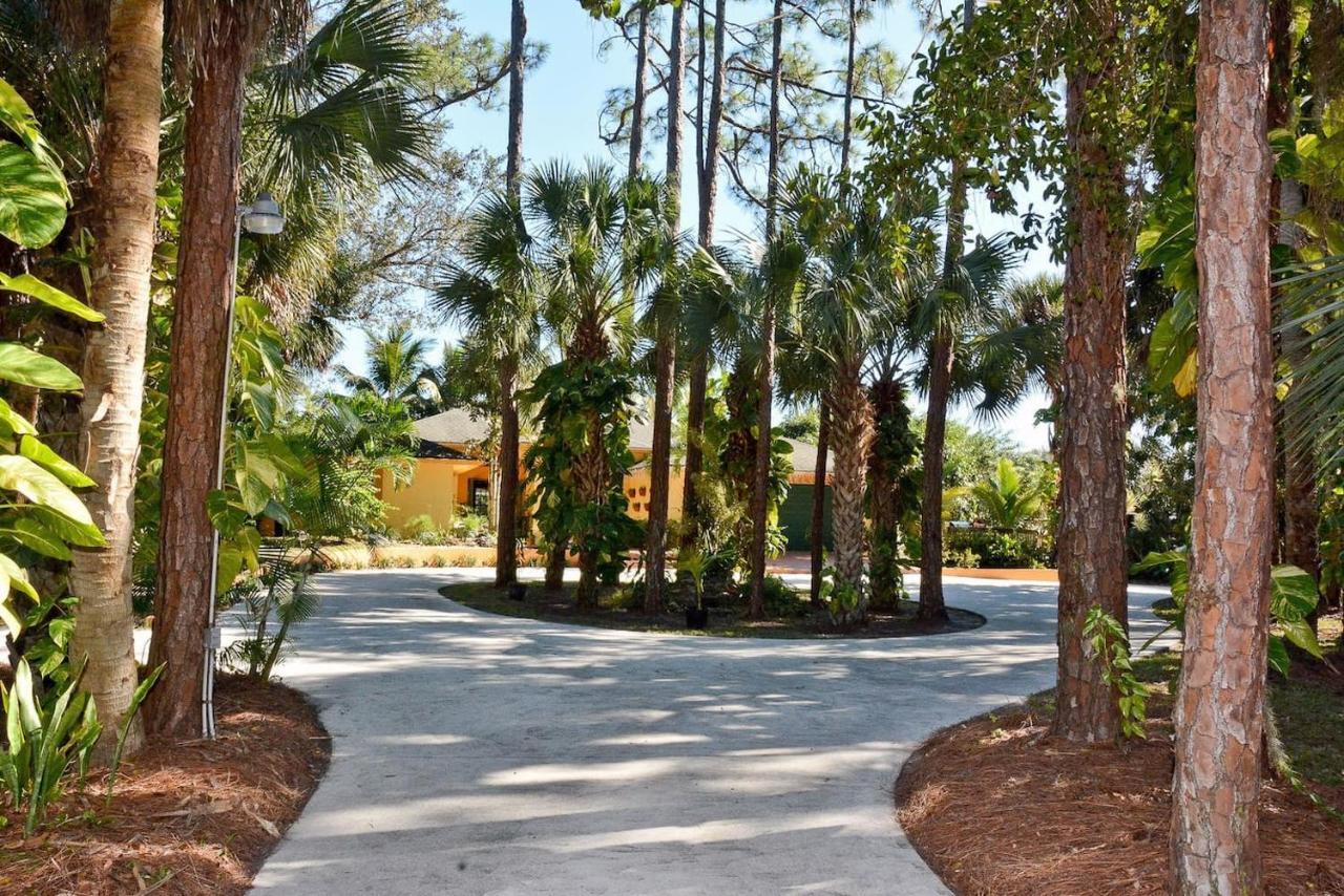 Jupiter Waterfalls - Newly Updated - Tiki Hut, Fire Pit, Kitchen, Pool Heater And More Ngoại thất bức ảnh